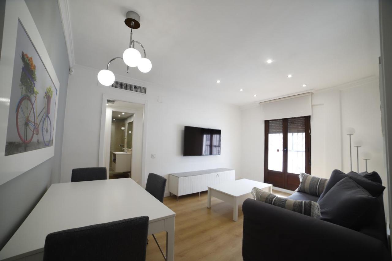 Apartamento En San Basilio Junto A Torre De Belen Córdoba Kültér fotó